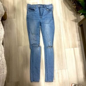 Abercrombie ultra high rise super skinny jean